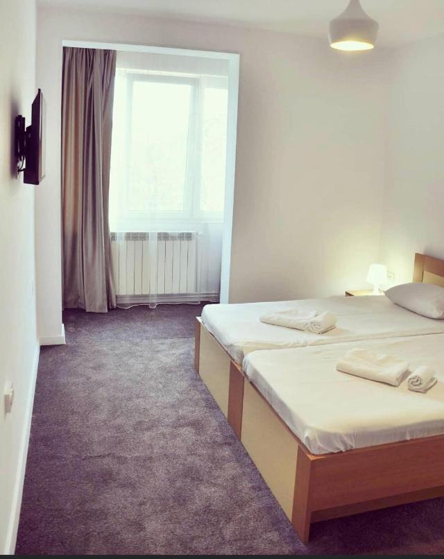 Manea Orsova Hotell Eksteriør bilde